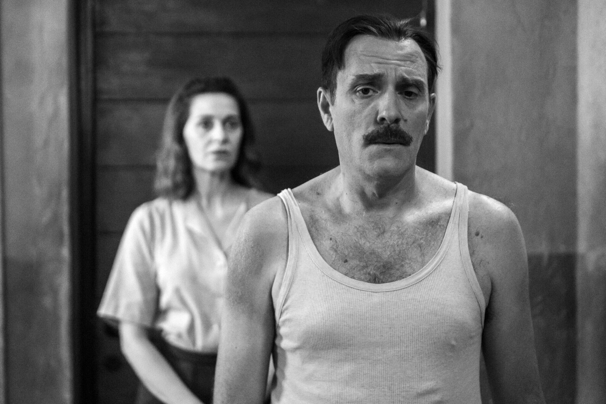 Paola Cortellesi e Valerio Mastandrea in “C’è ancora domani”