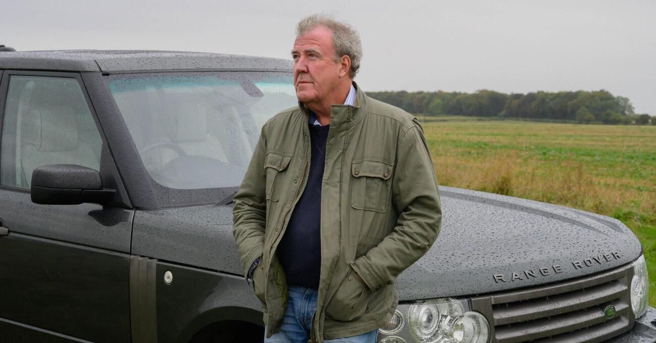 Jeremy Clarkson: &ldquo;Ecco che auto ho comprato, alla faccia degli ambientalisti&rdquo;. Range Rover nuova? &ldquo;Non posso permettermela nemmeno io, quindi&hellip;&rdquo;. Ma quell&#039;app&hellip;