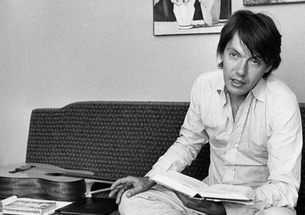 Sangiuliano, lascia stare De Andrè: il cantautore anarchico avrebbe odiato questo governo