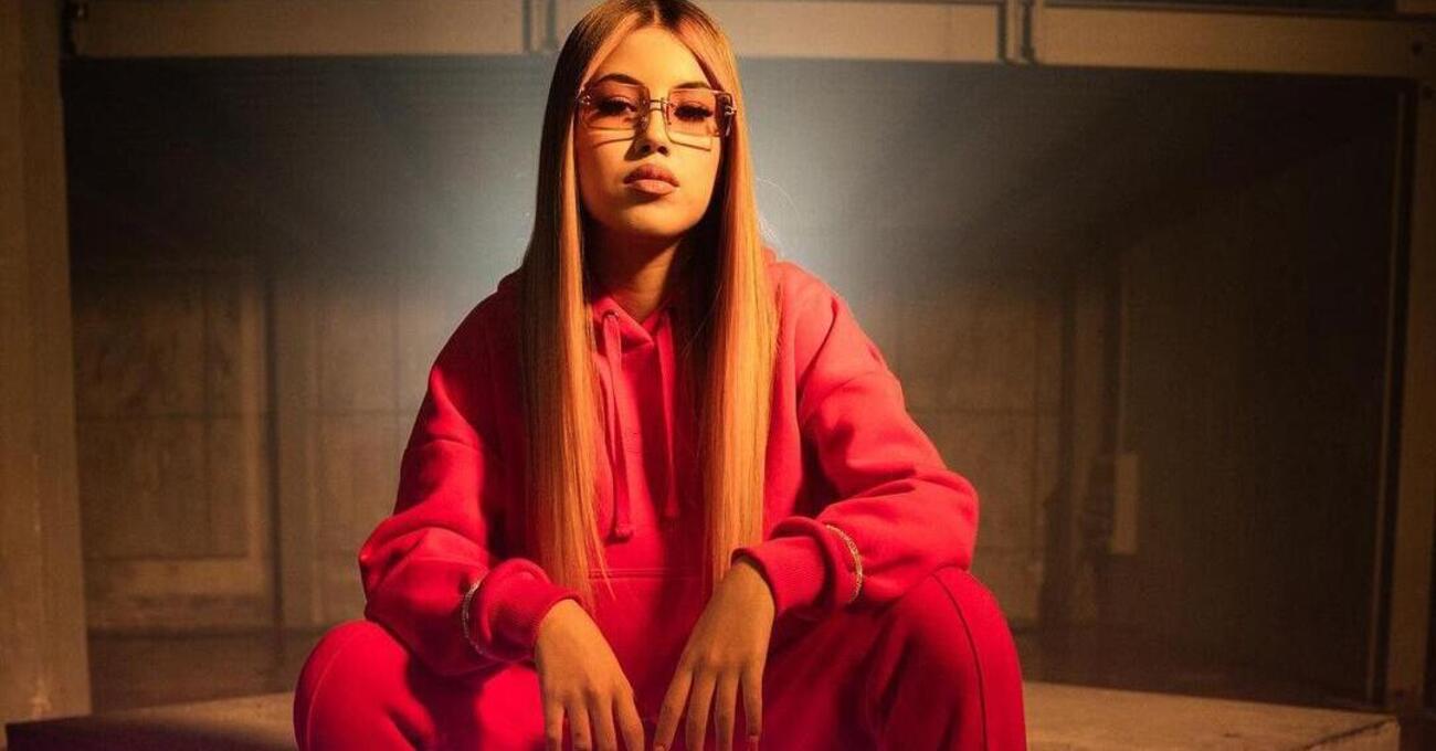 Anna Pepe, &ldquo;rapper&rdquo; su TikTok senza rabbia underground o idee. Ma basta sbattere gli occhietti da adolescente e&hellip;