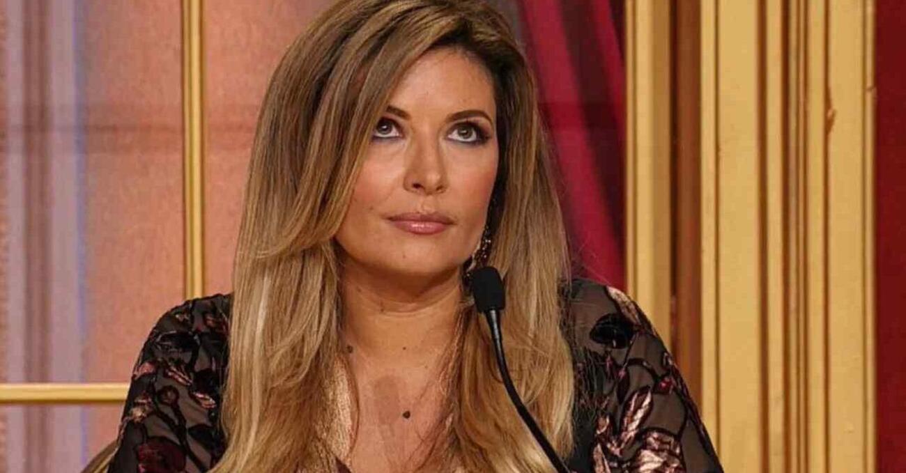 Tutte le domande a cui dovrebbe rispondere Selvaggia Lucarelli e tutte le &ldquo;vittime&rdquo; che adesso la accusano