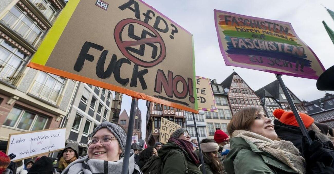 C&#039;&egrave; il rischio di un ritorno del nazismo (e della fine dell&#039;Europa con la Dexit)? Ecco cosa sta succedendo in Germania