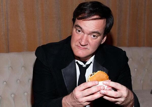 Quando Vera Gemma cucin&ograve; per Quentin Tarantino la carbonara. Il reportage della serata: l&rsquo;hotel a Down Town, la villa a Los Angeles e la confessione del regista: &ldquo;Mi hai fatto capire quanto mangiavo male&hellip;&rdquo;