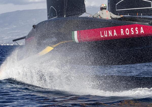 Ferrari, una nuova sfida sull&#039;acqua: l&#039;annuncio di Maranello che fa pensare all&#039;ipotesi America&#039;s Cup e Giovanni Soldini