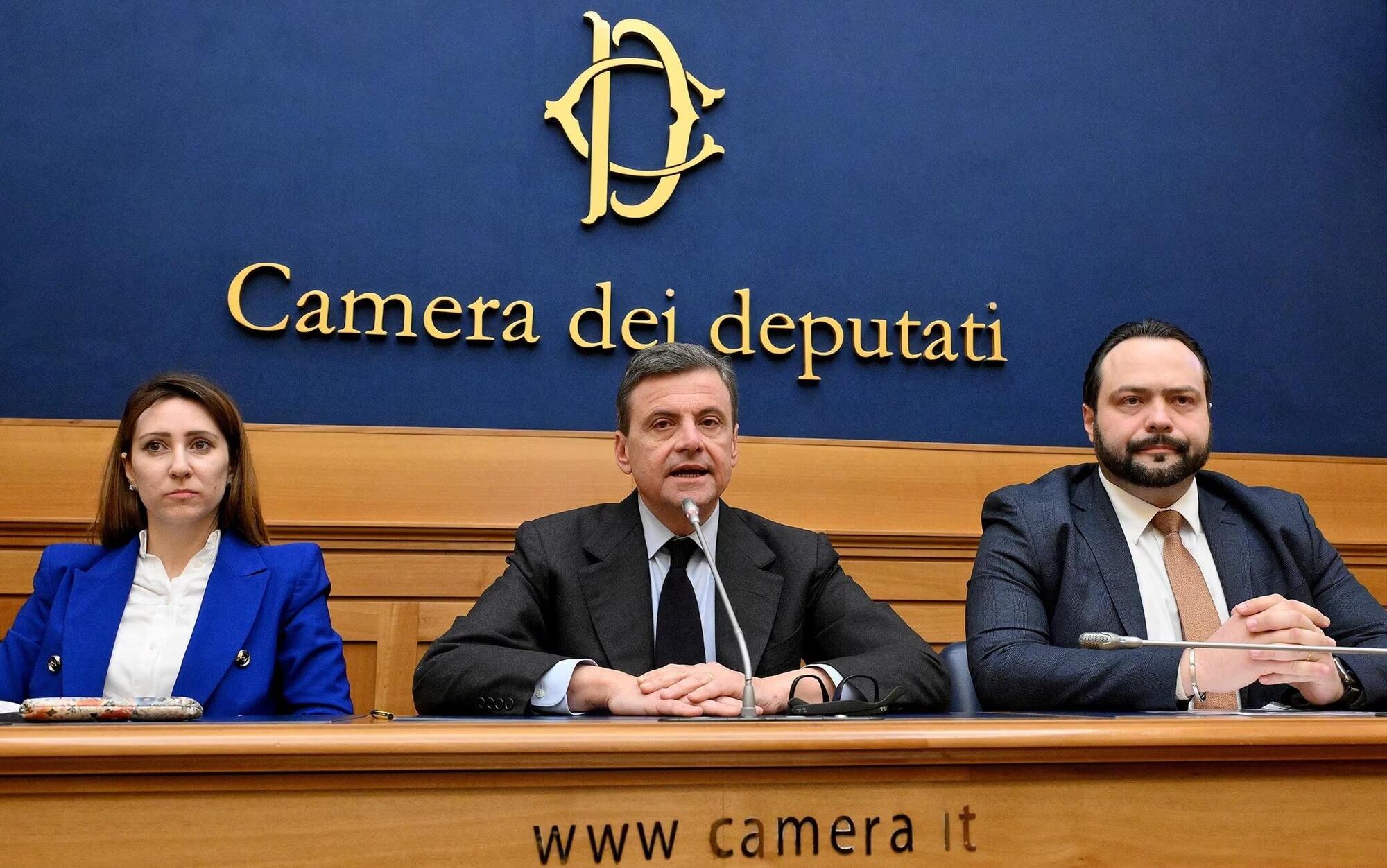 Onori, Calenda e Castaldo