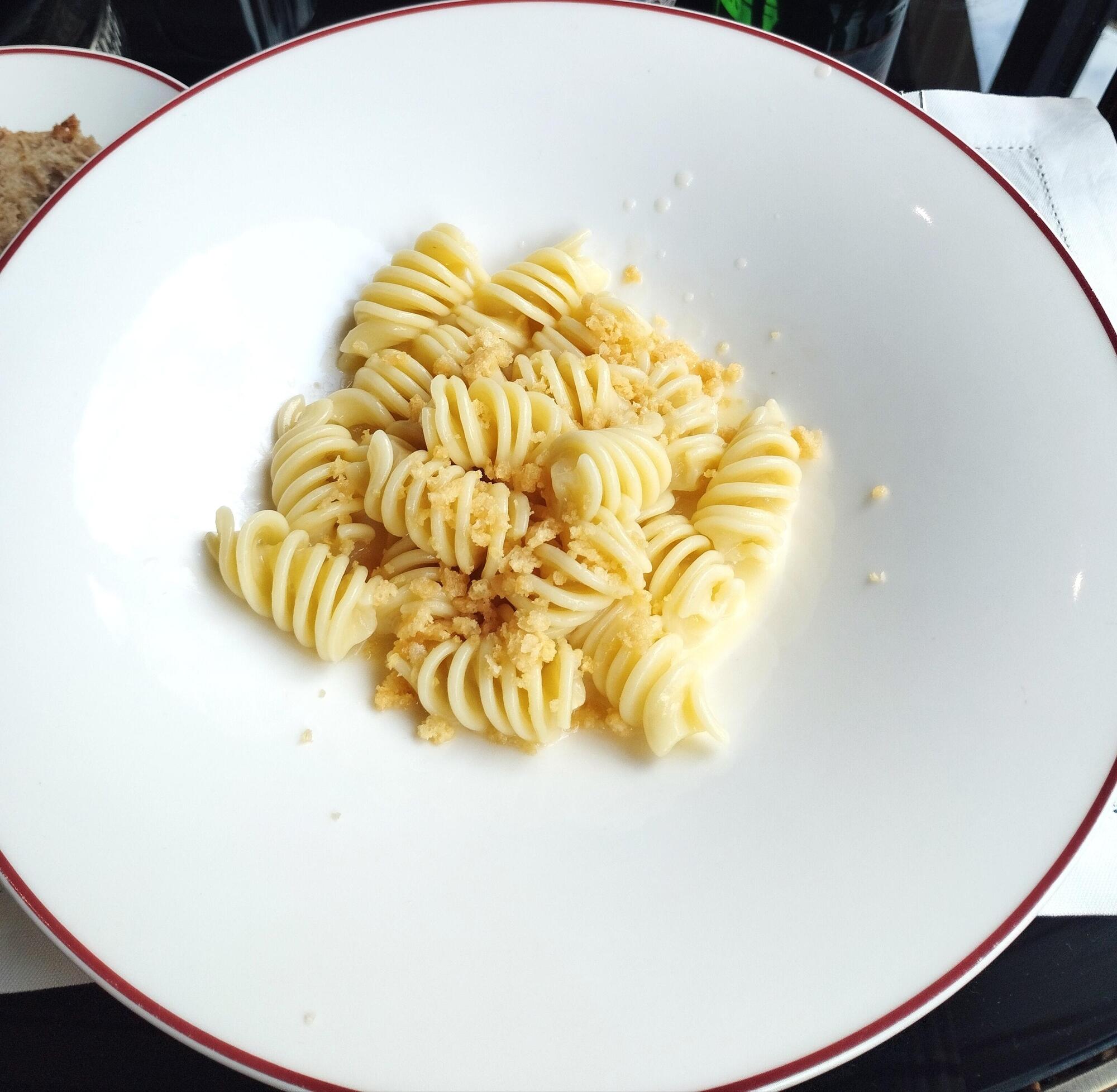 pasta in bianco hotel portrait milano servita