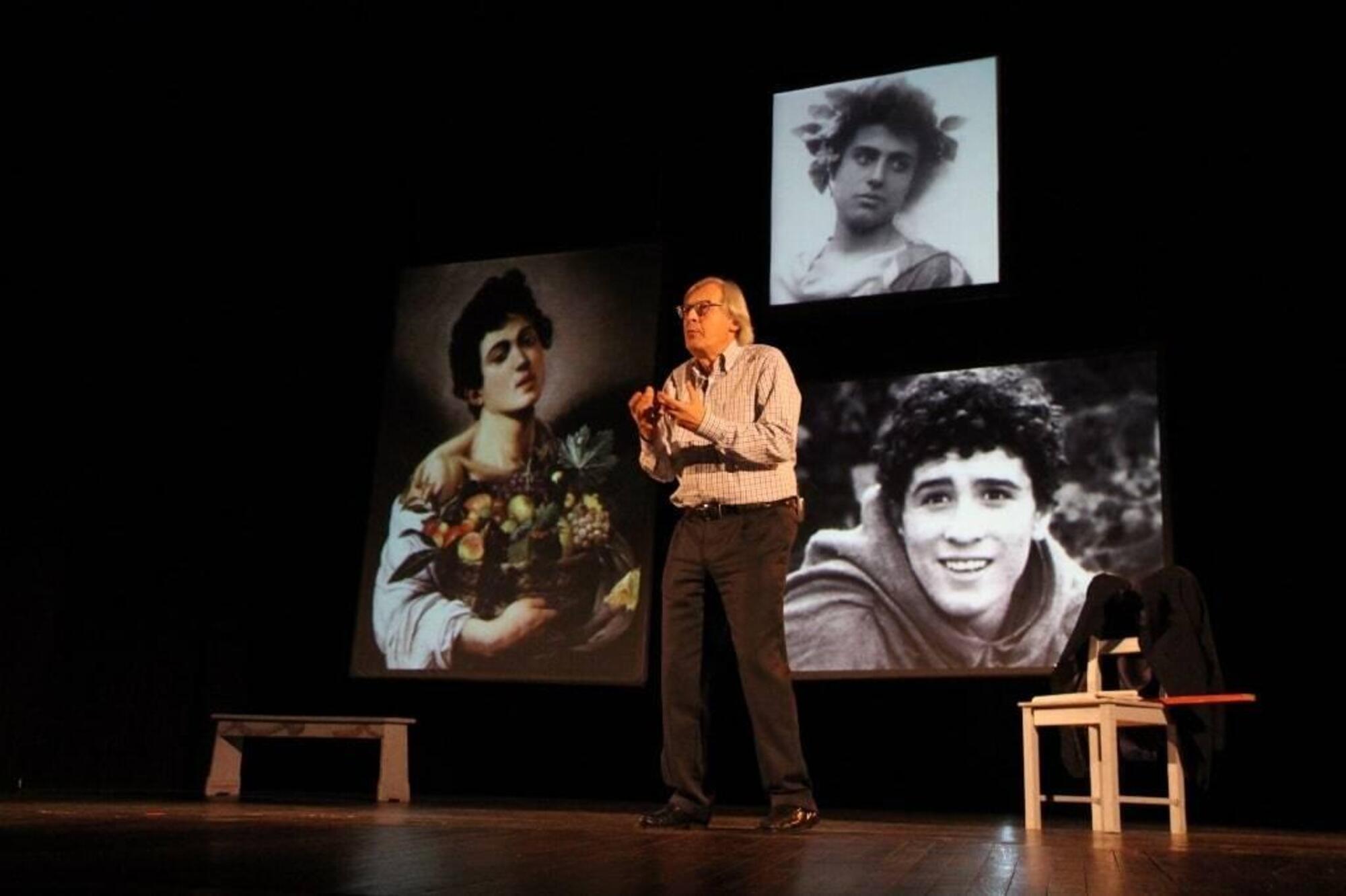 Vittorio Sgarbi nello spettacolo “Pasolini Caravaggio”