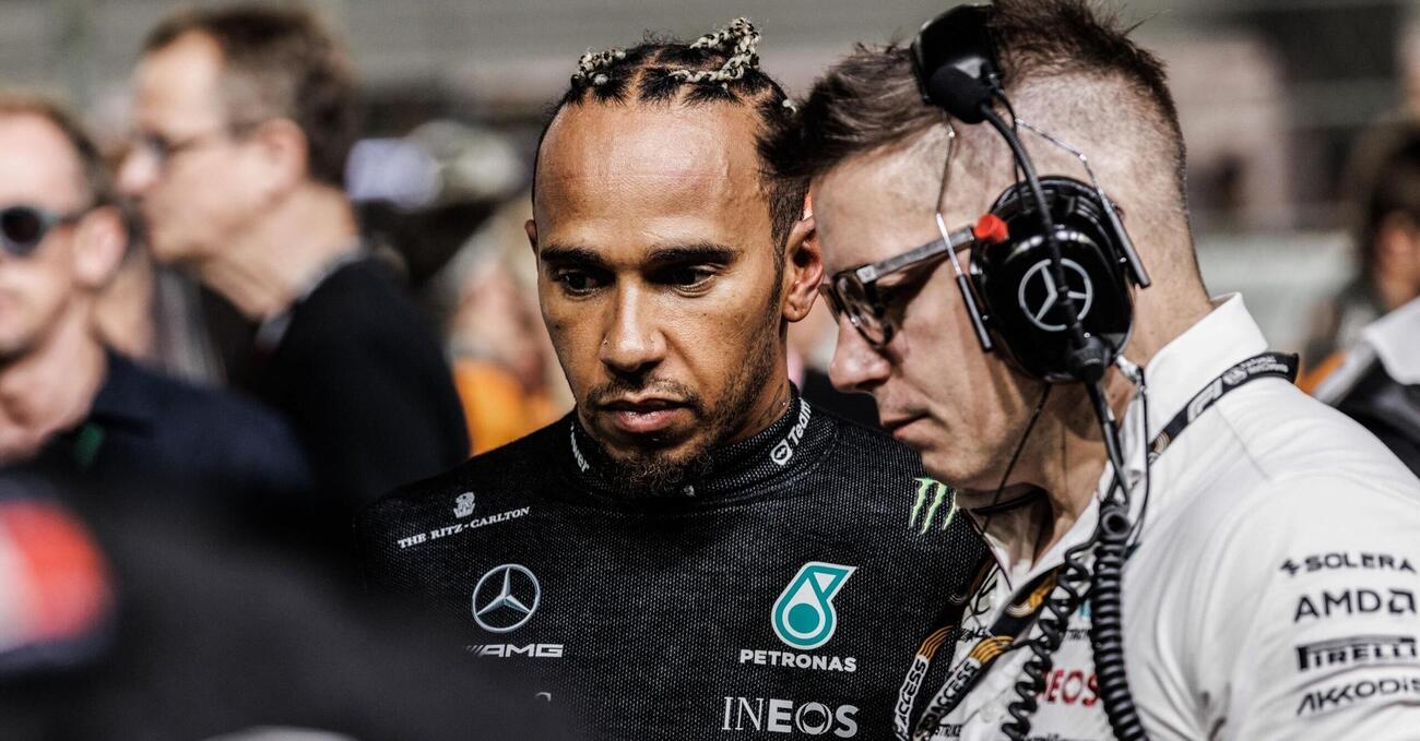 Ok, ma chi &egrave; Peter &quot;Bono&quot; Bonnington: il fedelissimo di Hamilton che Lewis vorrebbe in Ferrari? 
