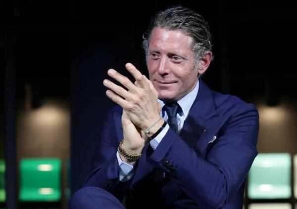 Lapo Elkann e la droga: &ldquo;Un lavoro quotidiano&rdquo;. Su Italia Independent: &ldquo;Voglio essere pi&ugrave; artista che imprenditore&rdquo;. E quel paragone con nonno Gianni Agnelli...