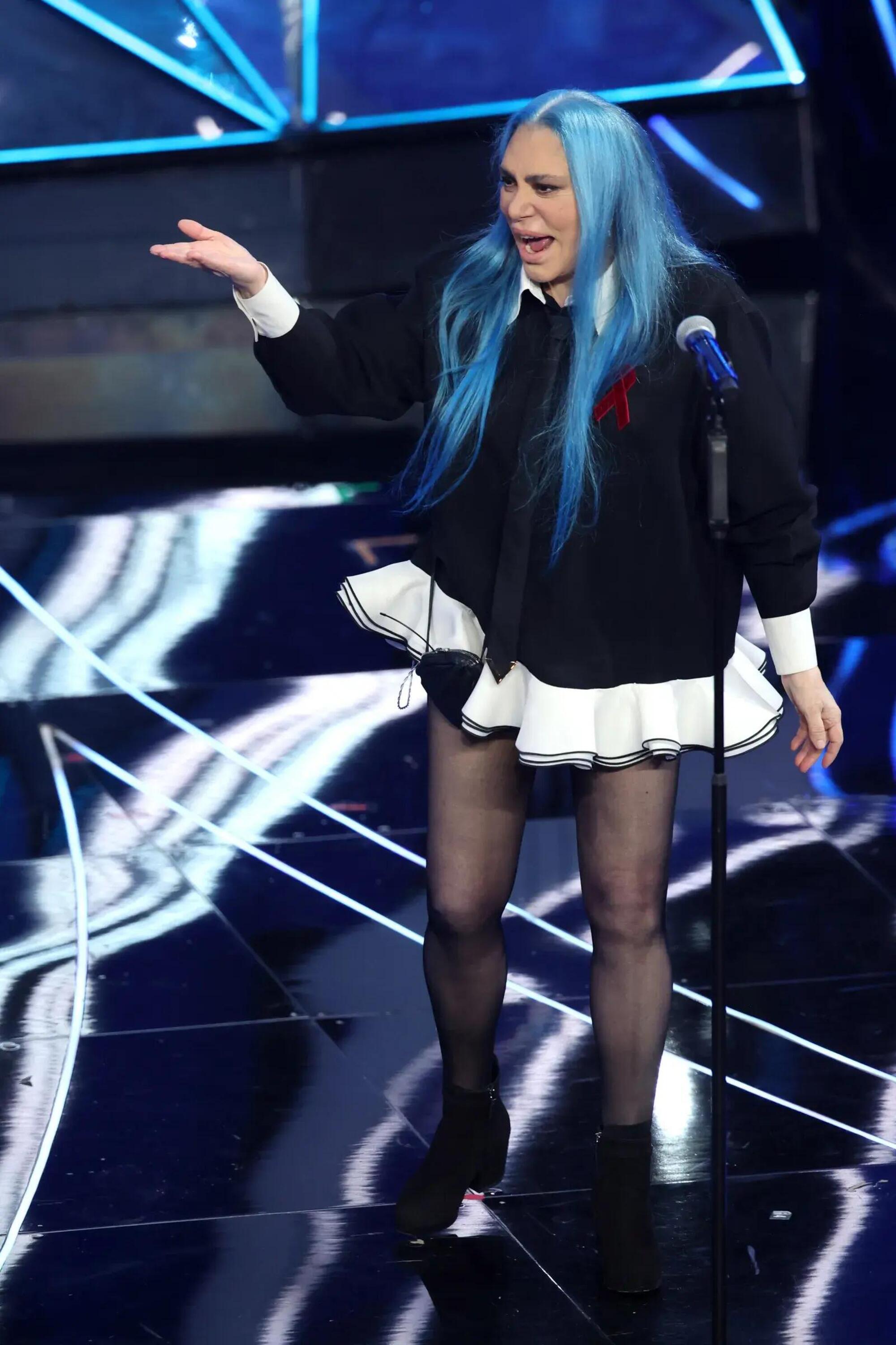 Loredana Bertè a Sanremo 2024 con Pazza e Ragazzo mio in duetto con Venerus