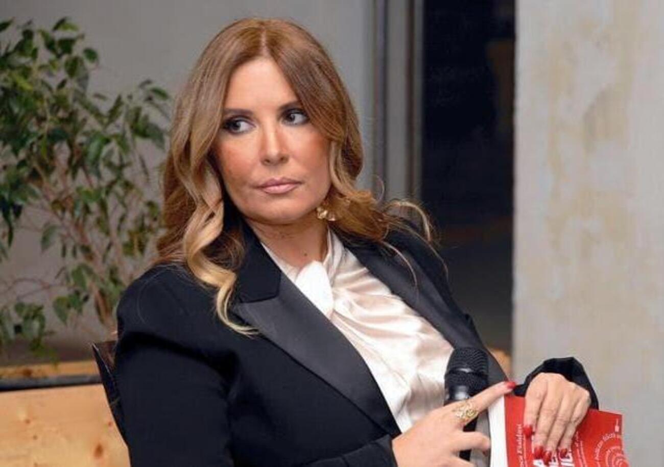 Ma proprio Selvaggia Lucarelli, che lavora con i trend, elogia Ghali e si scaglia contro Mara Venier e gli influencer? &ldquo;I morti di Gaza vi servono per...&rdquo;