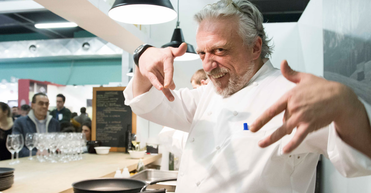 Le pagelle (cinematografiche) di Masterchef 13: Scabin &egrave; il nuovo giudice 2025, si arriva alla top five, Kassandra risponde a Cannavacciuolo e Barbieri. E Sara&hellip;
