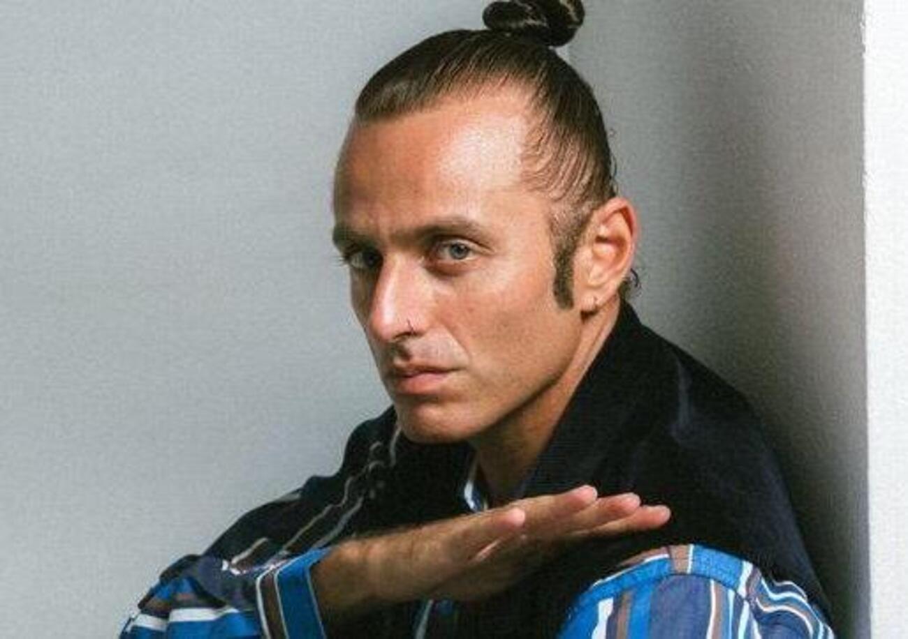 Sangiovanni, la denuncia di Ghemon scuote la musica: &ldquo;L&#039;industria discografica fa danni con il culto dei numeri e sold out. Abbiamo bisogno di un altro Tenco, non della sua tragica fine...&rdquo;