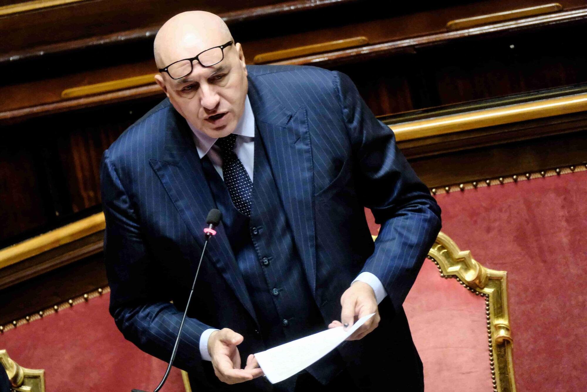 Il ministro della difesa Guido Crosetto