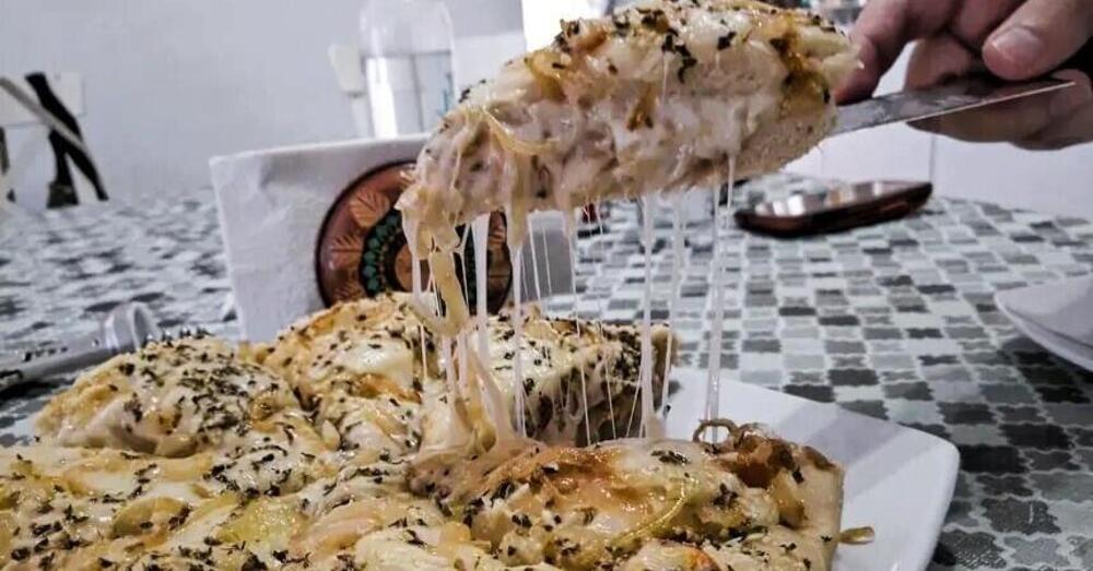 Dalla pizza romana di Roscioli a Masterchef alla &ldquo;muzza&rdquo; argentina (e alla &ldquo;fugazza&rdquo; rubata ai genovesi): la verit&agrave; &egrave; che in cucina ogni nazionalismo crolla