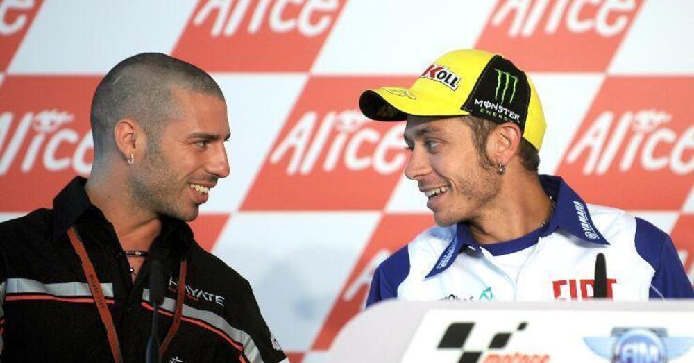 Marco Melandri su Valentino Rossi: &ldquo;Il djing &egrave; grazie a me&rdquo;. E su &ldquo;l&rsquo;assurda&rdquo; serata con Michael Jordan&hellip;