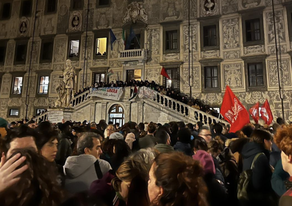 Gli scontri a Pisa? I soliti estremisti (da entrambe le parti). E l&rsquo;antioccidentalismo di chi protesta per i palestinesi senza condannare i nazi-islamici&hellip;