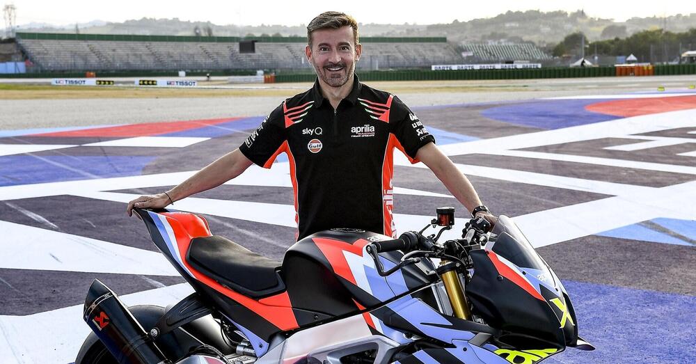 Max Biaggi: &ldquo;Clima ostile nel motociclismo perch&eacute; non ero del Nord&rdquo;. E poi il calcio, la scoperta tardiva delle moto e l&#039;incontro che gli ha cambiato&nbsp;la&nbsp;vita