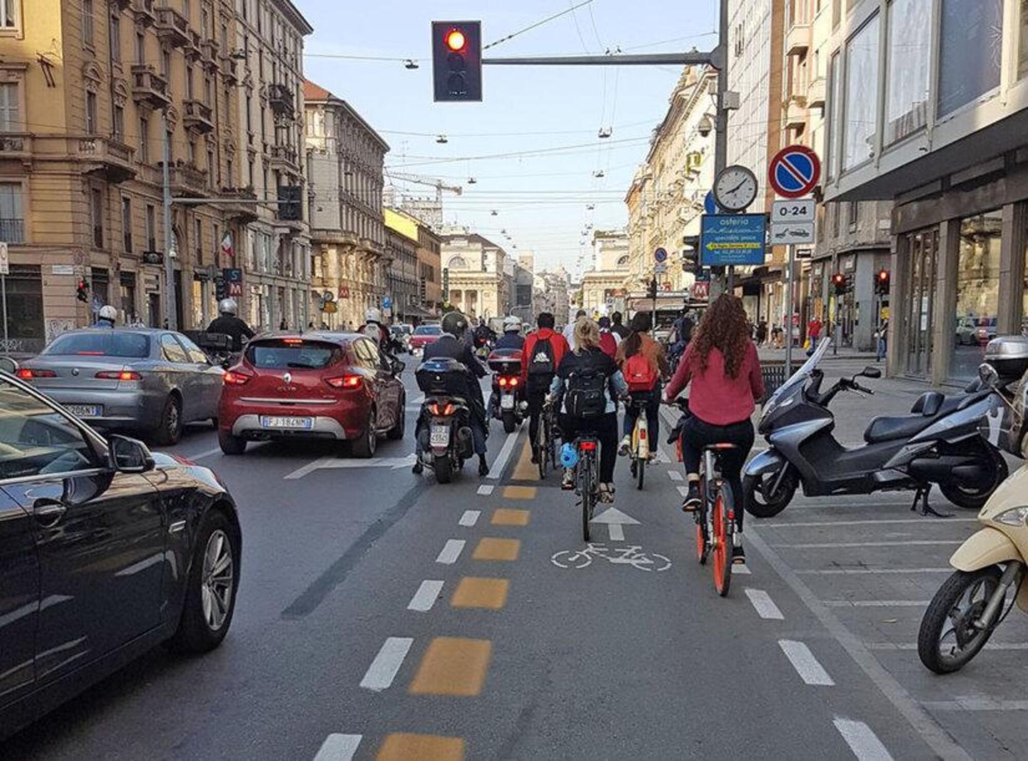 pista ciclabile in Corso Buenos Aires