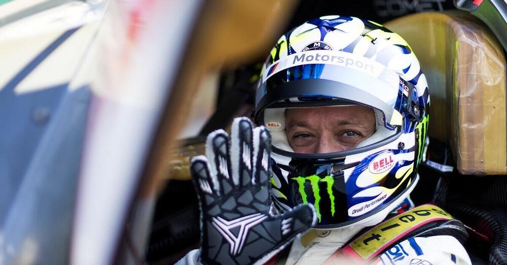 Valentino Rossi al via del WEC in Qatar: &ldquo;Sono in forma, il problema &egrave; che sto invecchiando. Vorrei andare avanti altri dieci anni, per&ograve;&hellip;&rdquo;