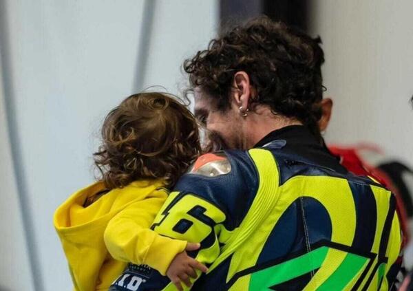 Valentino Rossi, Giulietta (che ne fa 2) e il quarto posto prima di questo 4 marzo: &ldquo;Tutto perfetto!&rdquo;