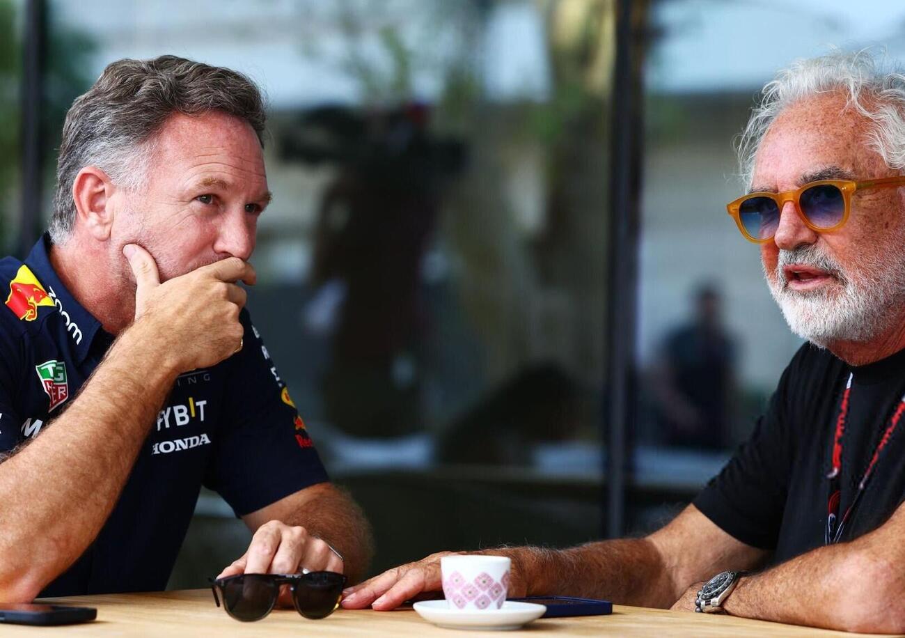 Ok, ma cosa ci faceva Flavio Briatore con Chris Horner e la moglie Geri Halliwell nel mezzo dello scandalo Red Bull? [VIDEO]