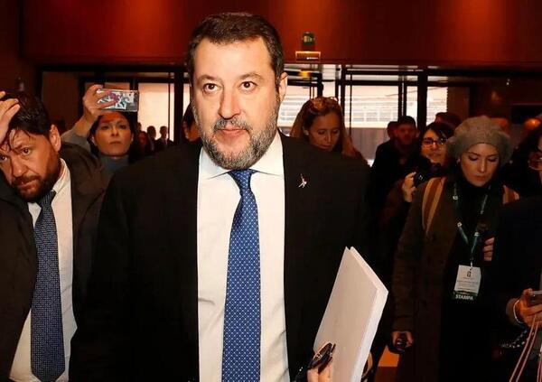 Matteo Salvini &egrave; l&#039;Italia che non capisce la Costituzione? Corrado Augias a Dimarted&igrave; attacca il leader della Lega e sulla cultura della Meloni...