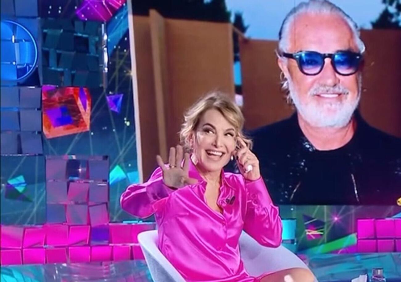 Briatore &ldquo;spinge&rdquo; per Barbara D&rsquo;Urso in Rai? Ma sarebbe uno sgarbo a Berlusconi. Intanto cerca personale per il Billionaire&hellip;