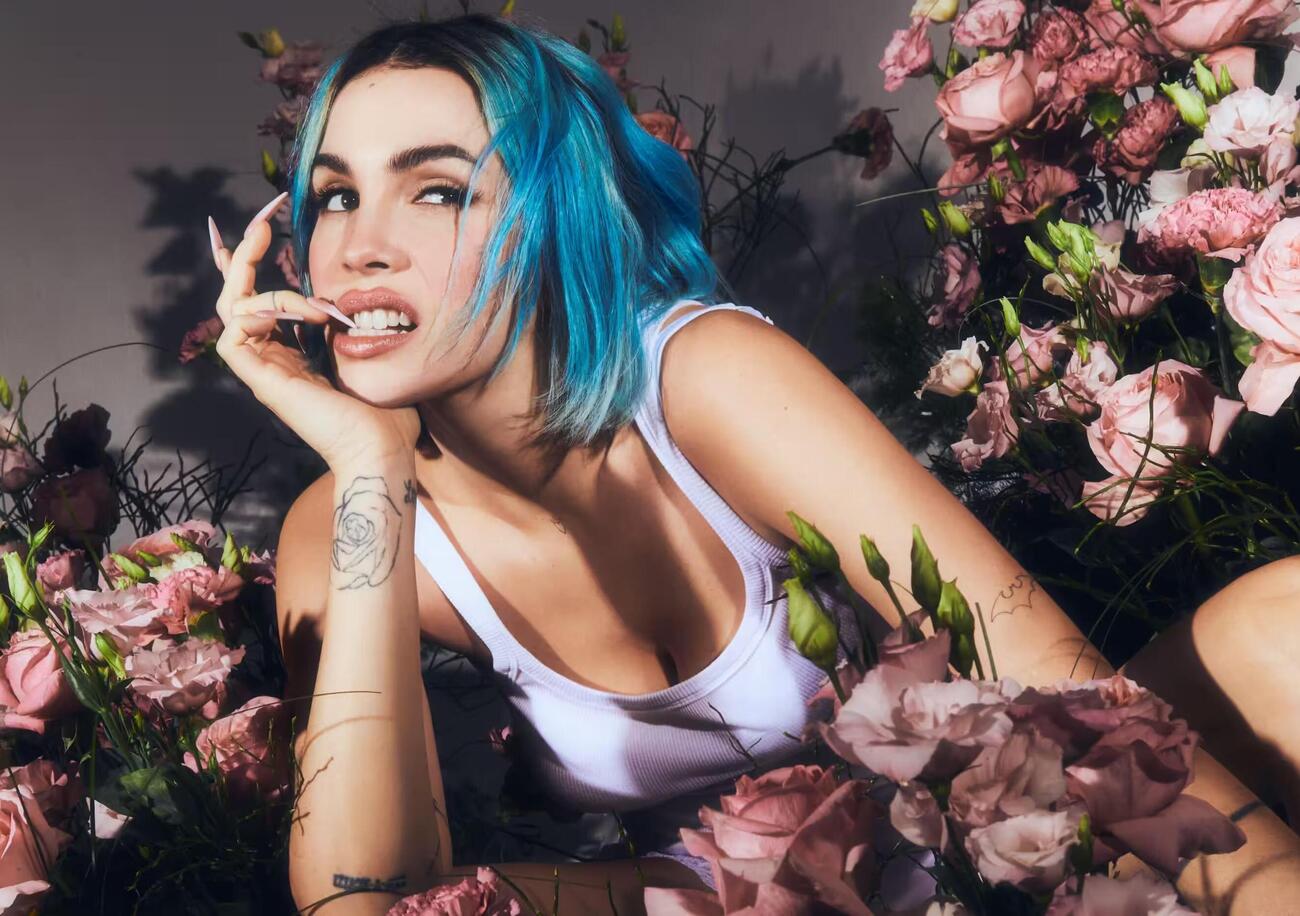 Radio Sakura, il secondo album di Rose Villain, ha la potenza delle hit e la sensualit&agrave; dell&rsquo;empowerment femminile 