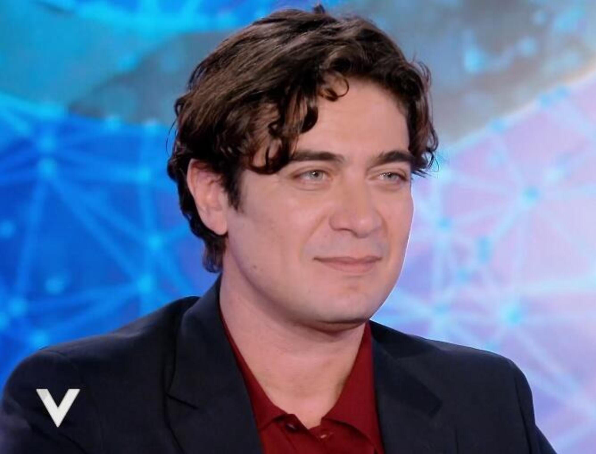 Riccardo Scamarcio a Verissimo