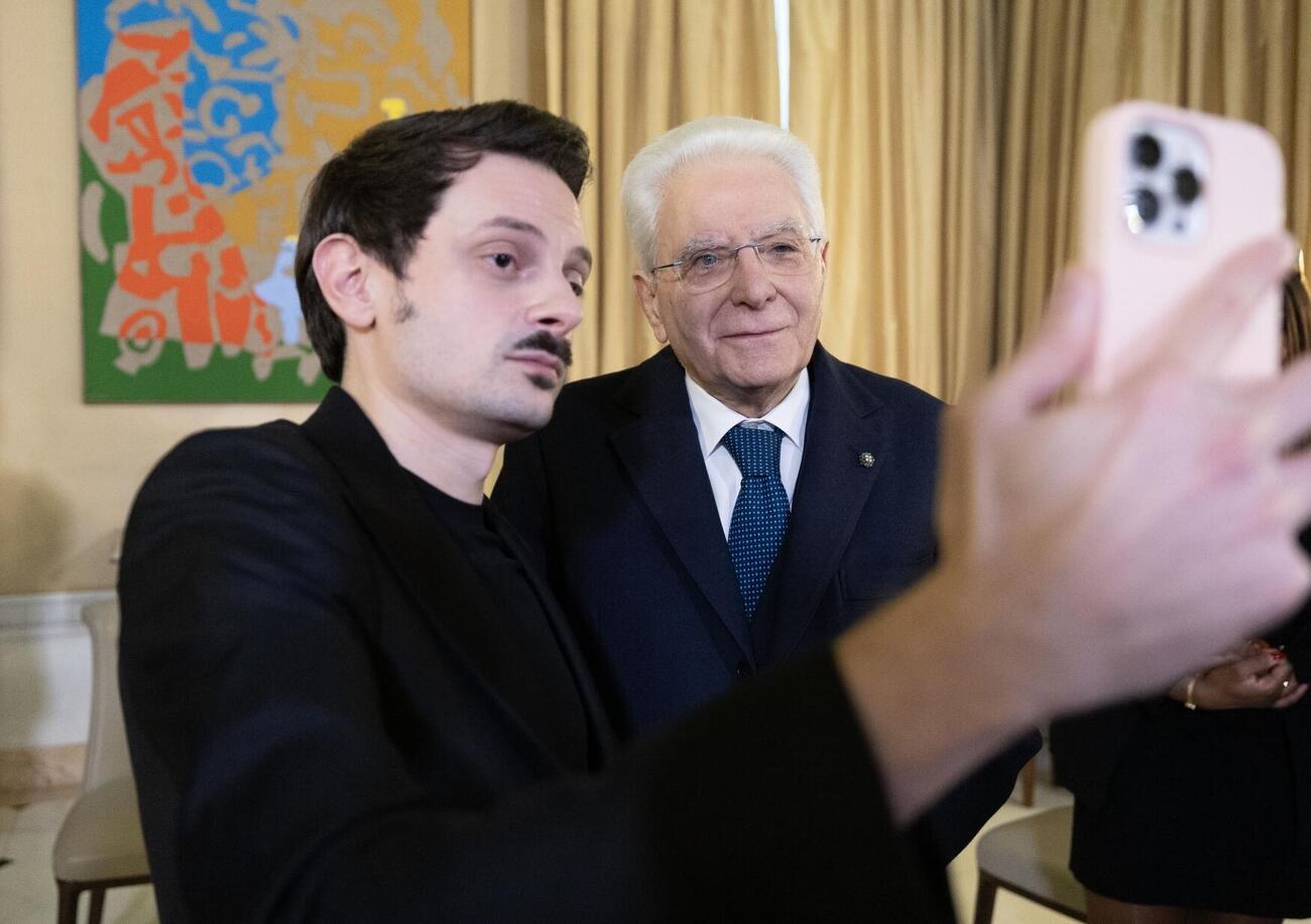 Caro Mattarella, la Costituzione &ldquo;virale&rdquo; &egrave; il fallimento della scuola. Altro che in &ldquo;shorts&rdquo; con Rovazzi