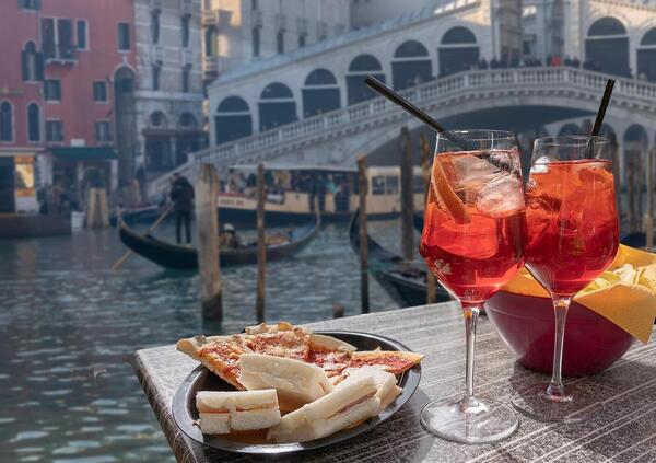 Dove cucina e canali si incontrano: ecco la saga veneziana del baccal&agrave; mantecato