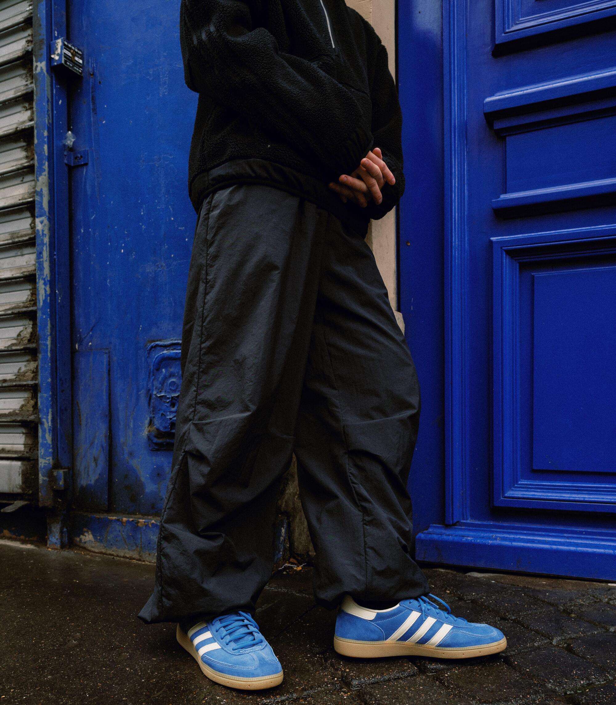 Adidas Originals &quot;1000 Back&rdquo;