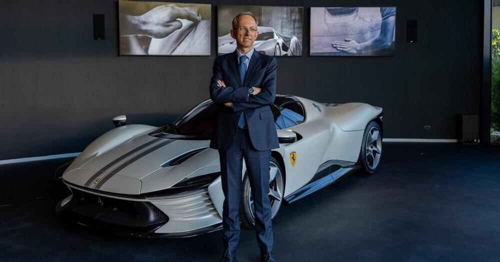 Auto elettriche, la Ferrari sar&agrave; come una Tesla? La promessa del boss Vigna: &ldquo;Non sar&agrave; silenziosa e sar&agrave; unica&rdquo;