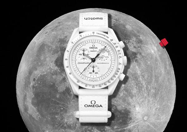 Omega, MoonSwatch e Snoopy: &egrave; atterrata l&rsquo;edizione Mission to the Moonphase e sta gi&agrave; facendo un gran casino