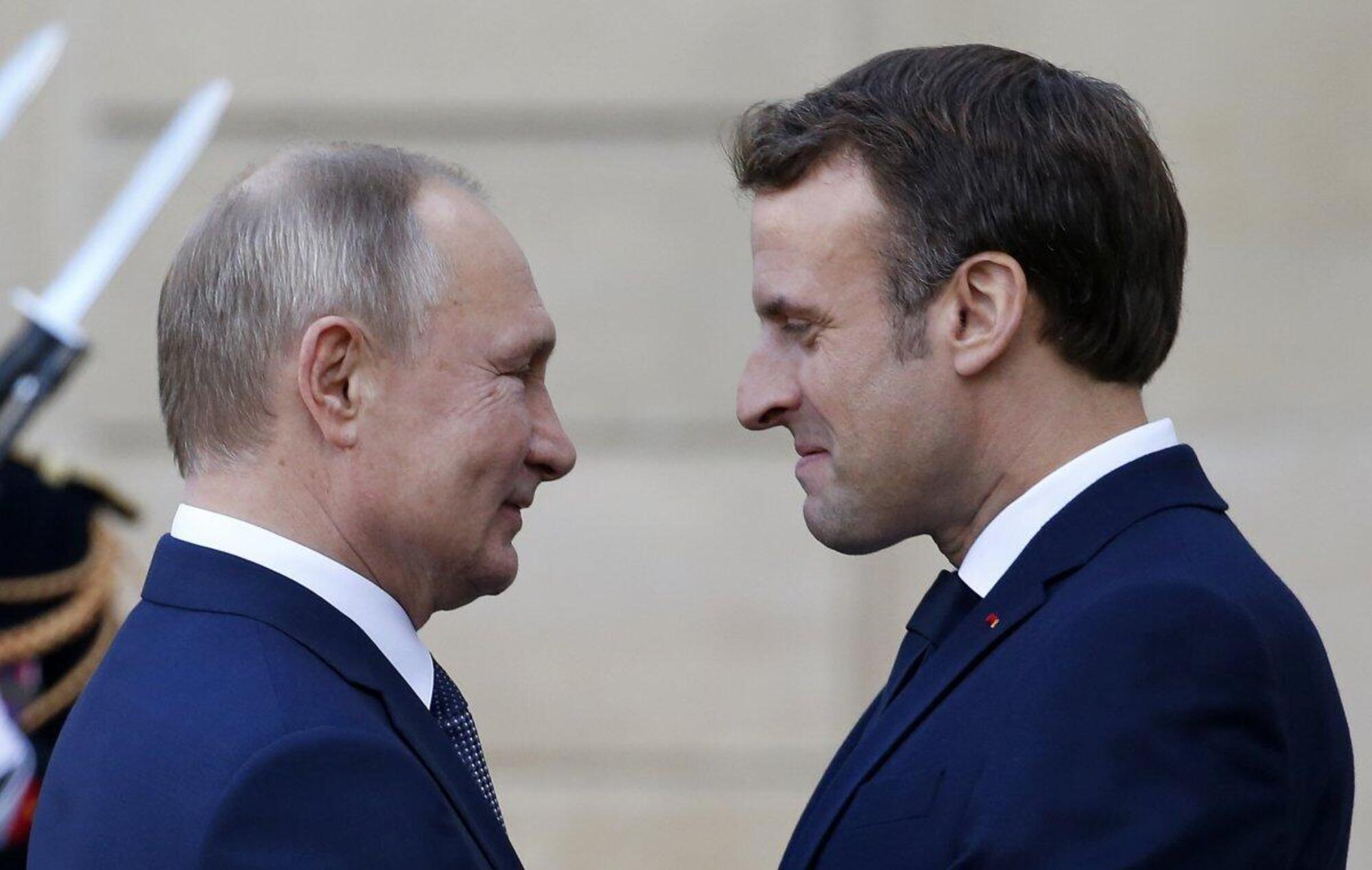 Vladimir Putin e Emmanuel Macron