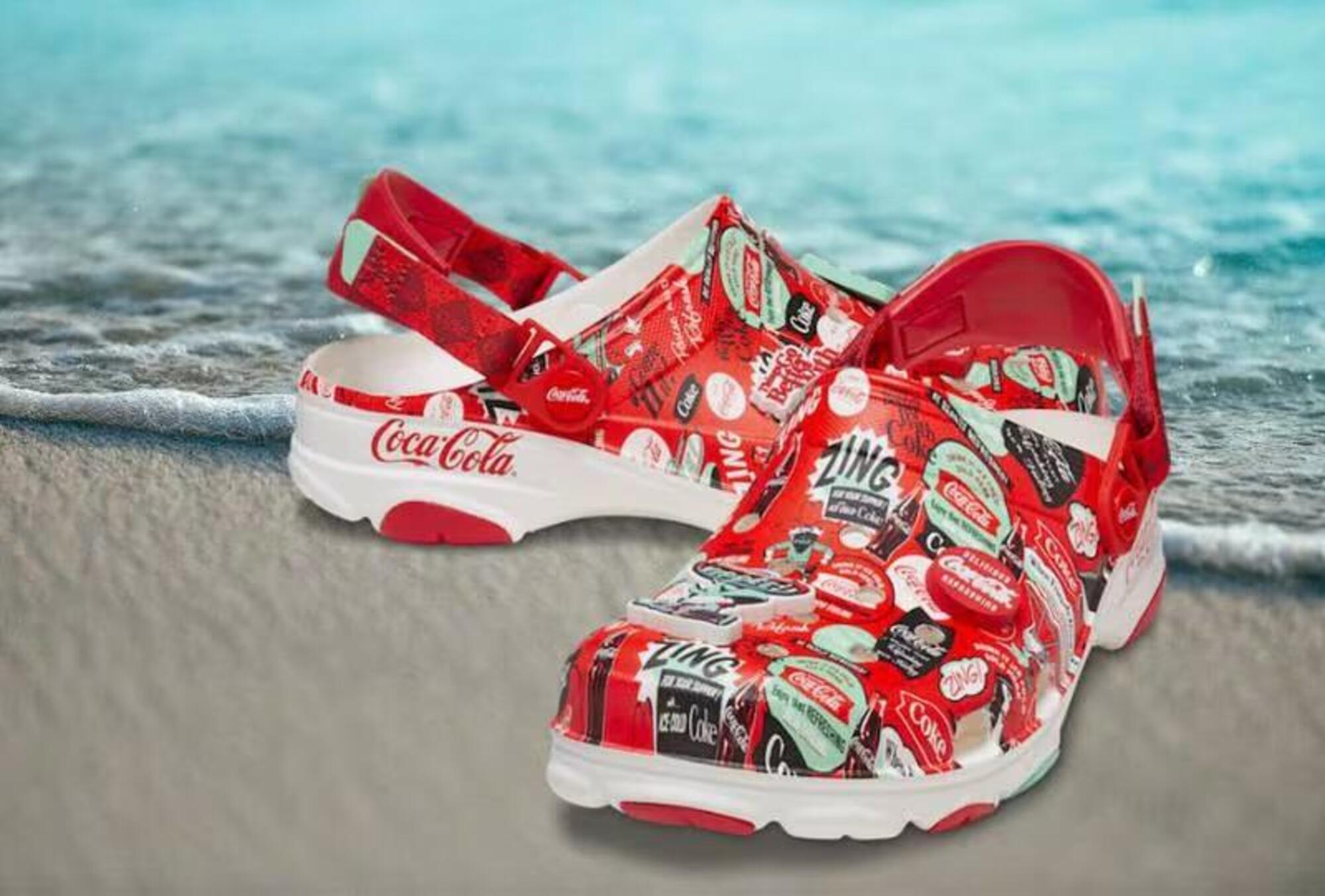 Crocs della Coca Cola