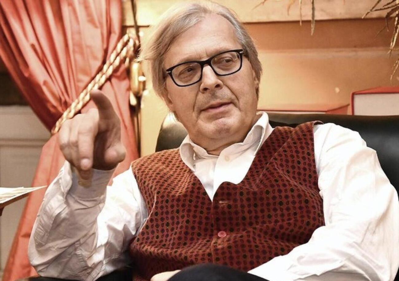 Sgarbi, il viva la fi*a (Wlf) e il &ldquo;non siete finocc*i?&rdquo; ai ragazzini su TikTok: e arriva l&rsquo;art attack del Pd. Ma &egrave; sessismo, cafoneria, discriminazione o &egrave;&hellip; Vittorio? [VIDEO]