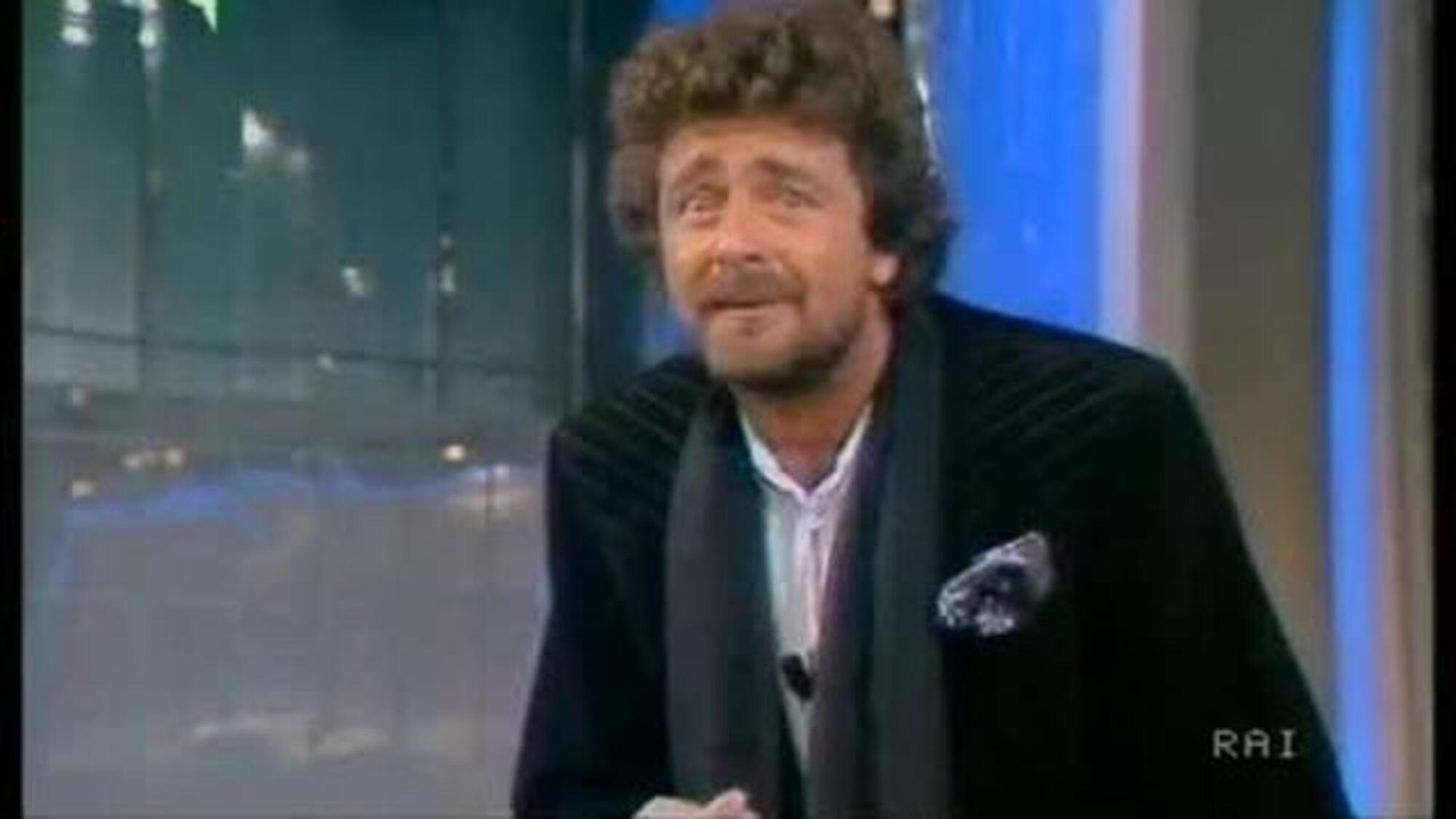 Beppe Grillo in Rai nel 1986 quando venne cacciato per una battuta contro i socialisti