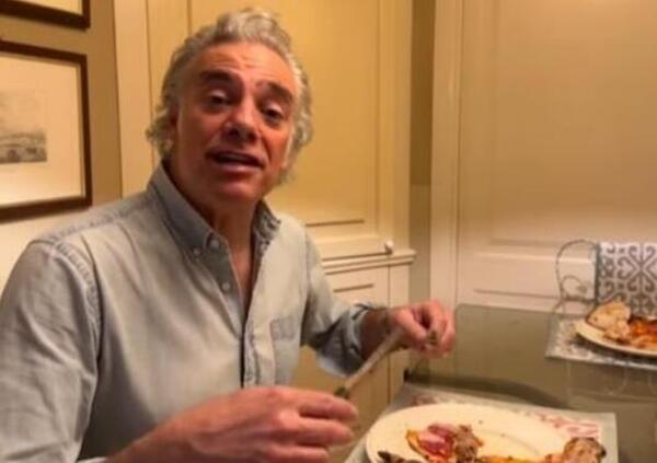 Parodi prova la (Crazy) pizza con il patanegra di Briatore. Com&rsquo;&egrave;? &ldquo;Fa schifo&rdquo;, e spiega perch&eacute; [VIDEO]