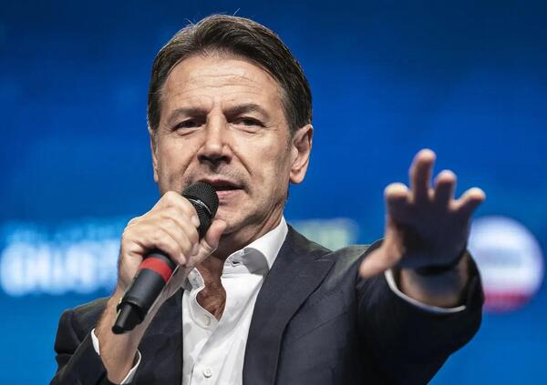 Ok le europee, ma cosa c&#039;entra Giuseppe Conte con i videogiochi? Ecco le promesse ai gamer degli Esport