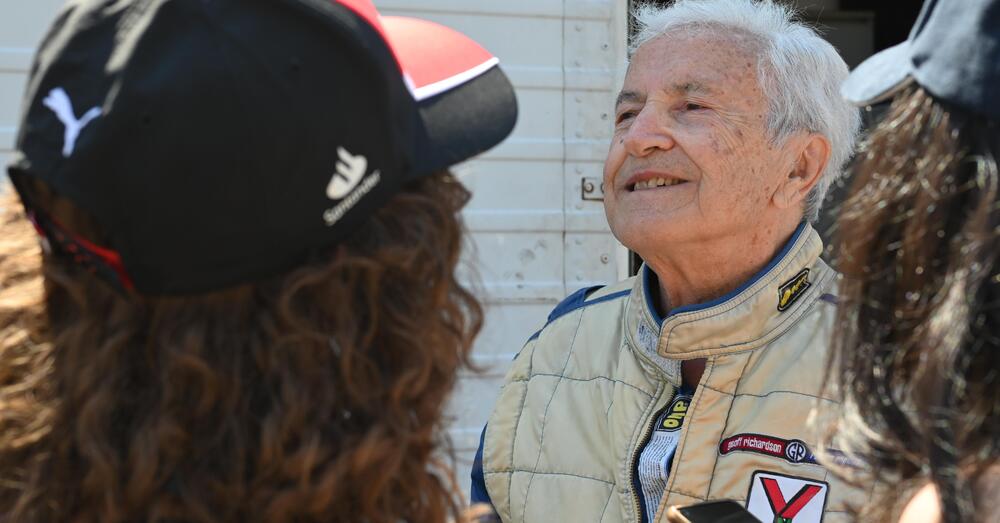 Quando i campioni correvano tra le strade di Posillipo: sulle tracce del &ldquo;Gran Premio di Napoli&rdquo; e del pilota Cosimo Turizio, a un passo dalla F1