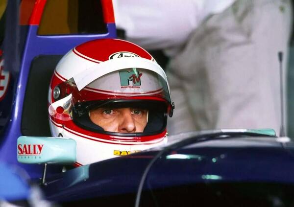 Trent&rsquo;anni fa l&#039;inizio del weekend nero di Imola: la morte silenziosa di Roland Ratzenberger