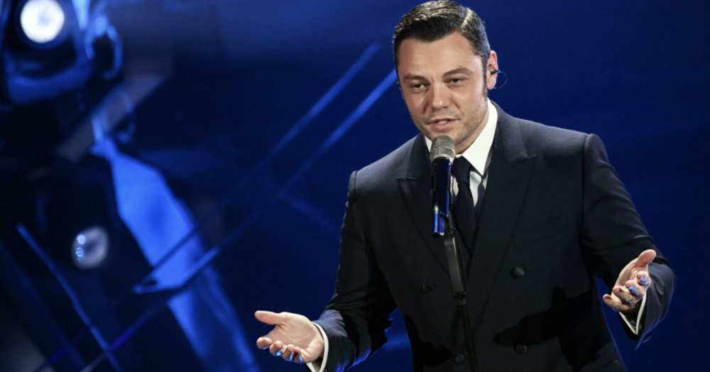 Tiziano Ferro in gara a Sanremo 2025? Nei corridoi del musicbiz sarebbe gi&agrave; certo...