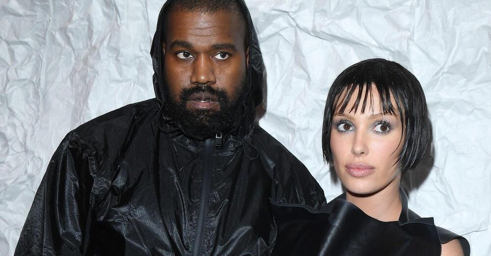 Il Carnival di Kanye West e Bianca Censori: gangster in famiglia, sito hard, rivalit&agrave; e copie tra moglie ed ex di Ye. E oltre a Kim Kardashian c&rsquo;entra pure Doja Cat. Ecco perch&eacute;