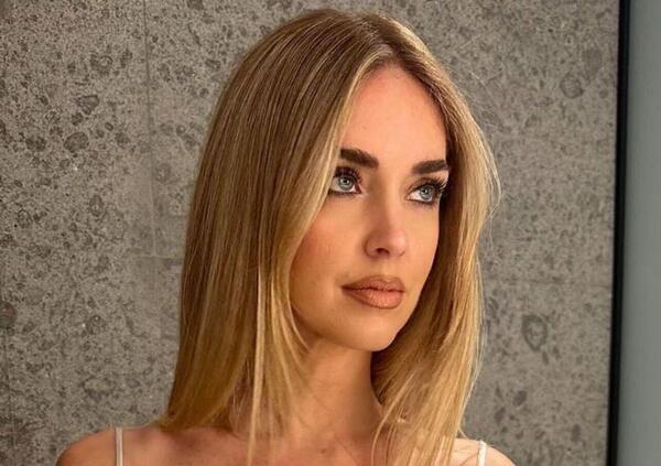 Chiara Ferragni c&#039;&egrave; ma non si pu&ograve; dire. Cos&#039;&egrave; successo col presidente della Camera della Moda Capasa? Paura degli hater o...?