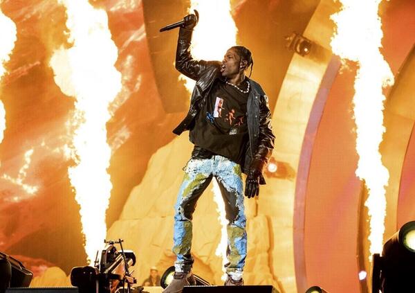 Non trovate biglietti per il concerto di Travis Scott a Milano? I &quot;bagarini&quot; su Telegram li offrono (illegalmente) a prezzi raddoppiati: la nostra esperienza...