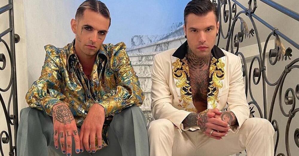 Che fine ha fatto la partnership tra Doom (di Fedez) e Achille Lauro? Tra presunti flirt con la Ferragni e unfollow, l&rsquo;ennesimo indizio di una questione poco &ldquo;Chiara&rdquo;...