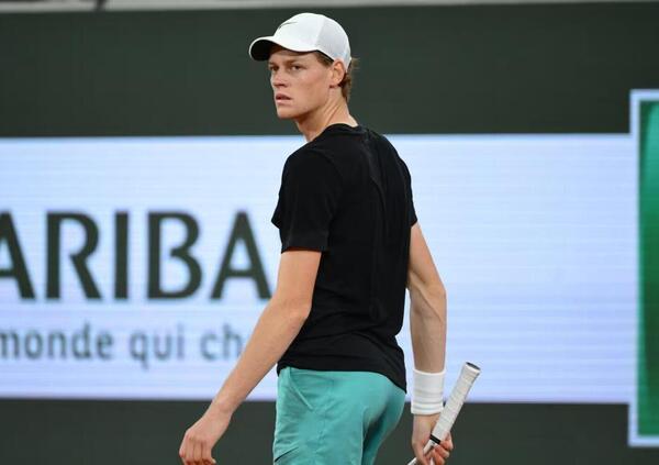 Bottazzi: &ldquo;Sinner distratto dal flirt con Kalinskaya? Mica &egrave; come Berrettini che ha finito la carriera. Chiamate Chi l&#039;ha visto&rdquo; E su Roland Garros, la Satta, Djokovic e Musetti...