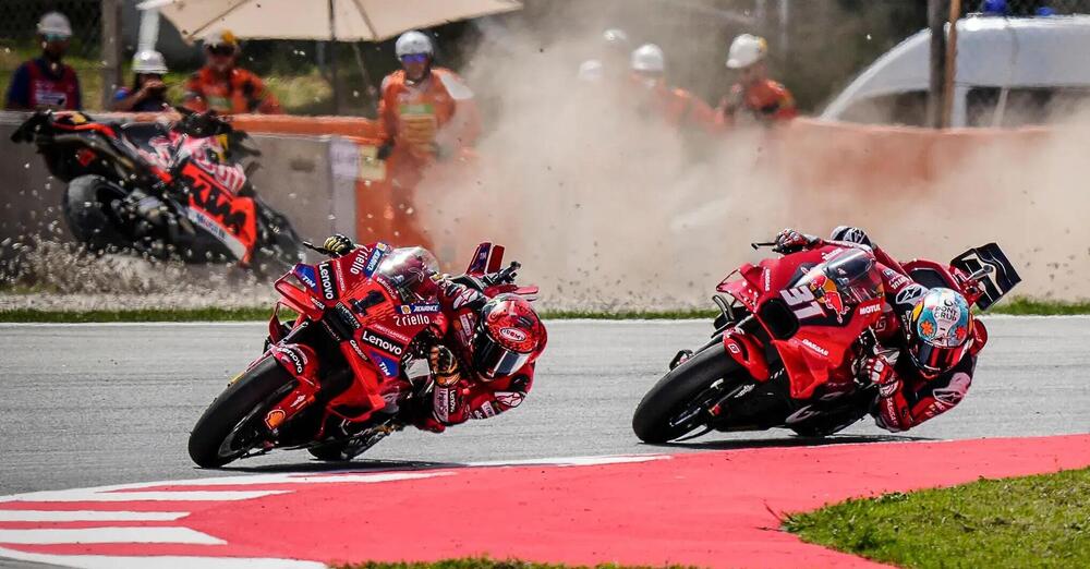 La maledizione di Pedro Acosta: chiss&agrave; se i piloti ci credono che al Montmel&oacute; tocca stare attenti al rookie